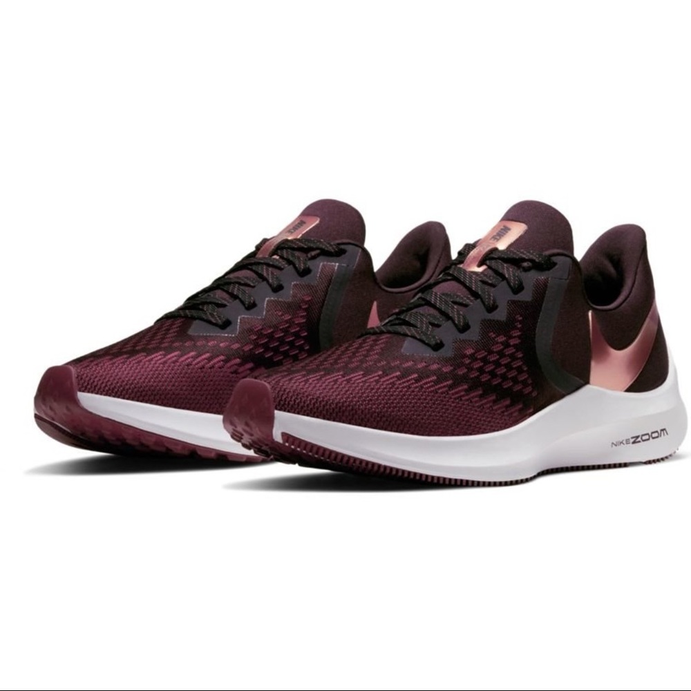 NWOT Nike Zoom Winflo 6 Running Shoes